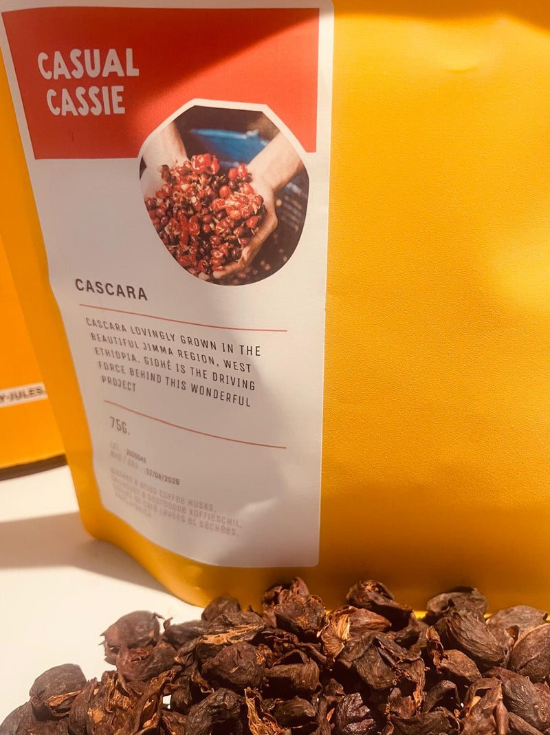 Casual Cassie, Cascara